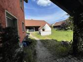 Blick aus dem Vordach - 