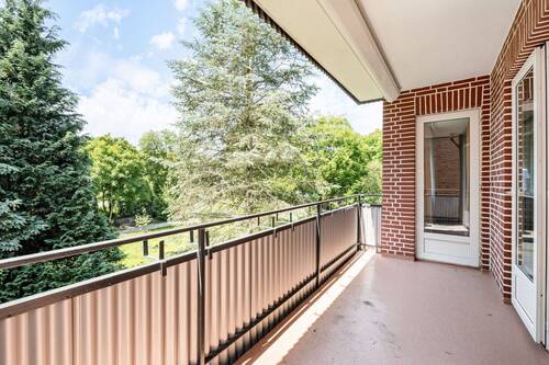 Balkon - Großzügige 3-4 Zimmer-Wohnung mit Südwest-Balkon - Gepflegtes Zuhause mit Potenzial!