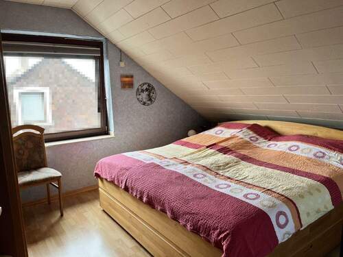Schlafzimmer (2) - 