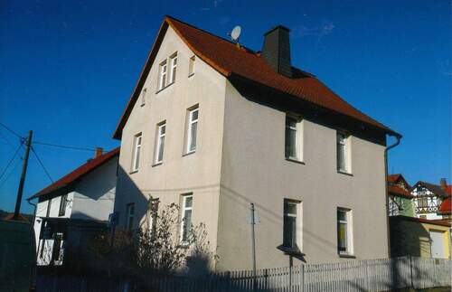 Wohnhausansicht - Modernisiertes ZFH in bester Wohnlage von Meiningen