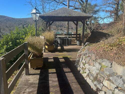 traumhafter Terrassenbereich im OG - 