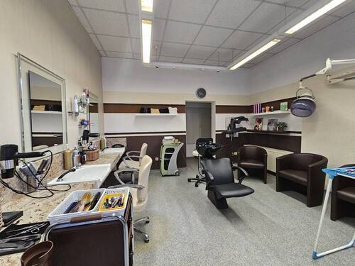Friseursalon EG - 