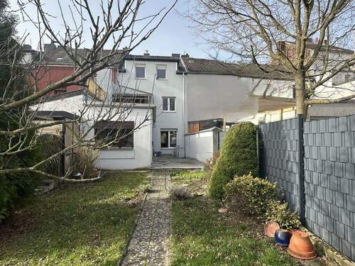 Rückansicht - Sonniges 1-2 Familienhaus in 52351 Düren