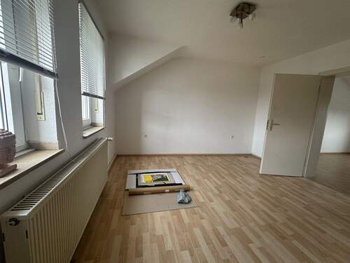 Zimmer 6 im DG - 