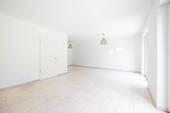 Wohnzimmer - Reihenmittelhaus mit 151,00 m&sup2; in Berlin zum Kaufen