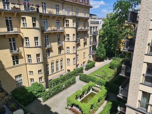 herrlicher Blick vom Balkon - 