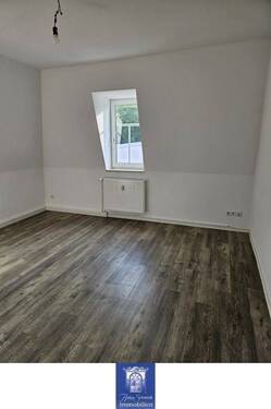 Schlafen - Etagenwohnung mit 33,60 m&sup2; in Heidenau zur Miete