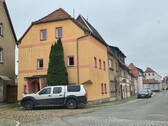 Bild 1 - Sanierungsbedürftiges Stadthaus im Herzen der Töpferstadt Bürgel - Ideal für Familien mit Vision