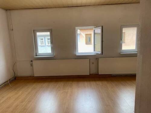 Bild 2 - 5 Zimmer Reihenendhaus zum Kaufen in Bürgel