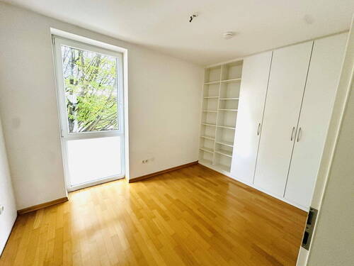 Arbeits- Kinderzimmer - 