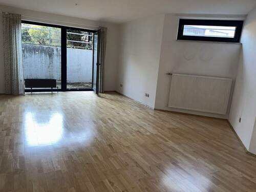 großes Gäste-/Arbeitszimmer - 