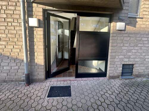 Eingangsbereich - 4 Zimmer Terrassenwohnung in Düren