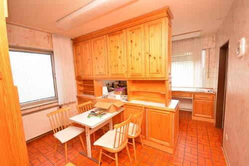 OG-Wohnküche - Mehrfamilienhaus, Wohnhaus mit 198,00 m² in Wesseling zum Kaufen