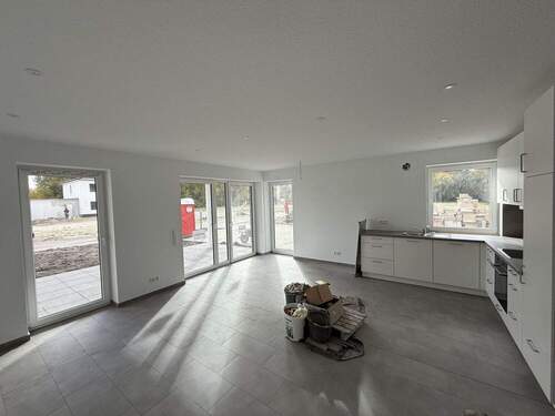 Wohn-Esszimmer - 3 Zimmer Etagenwohnung zur Miete in Oldenburg