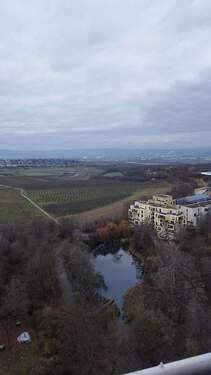 Bild 1 - 2 ZKB Balkon Keller PKW Stellplatz