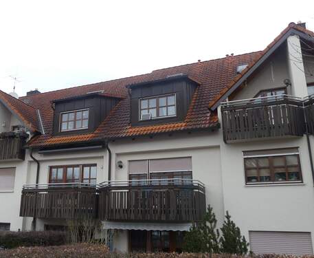 Bild 1 - Schöne 2 Zimmer Wohnung mit Balkon in Roßtal!