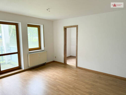 Wohnzimmer - 4 Zimmer Etagenwohnung zur Miete in Annaberg-Buchholz