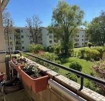 Kompakt, charmant, gut gelegen - 2-Zimmer-Wohnung mit Balkon und Einzelgarage - Erding