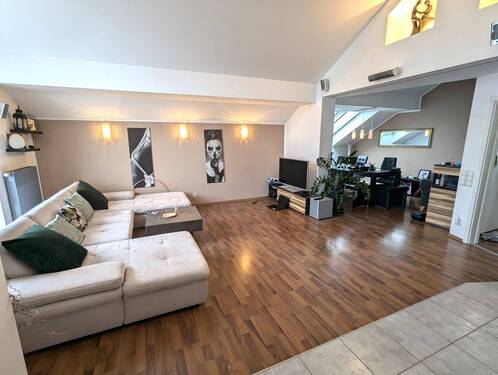 Wohn- und Essbereich Wohnung DG - 