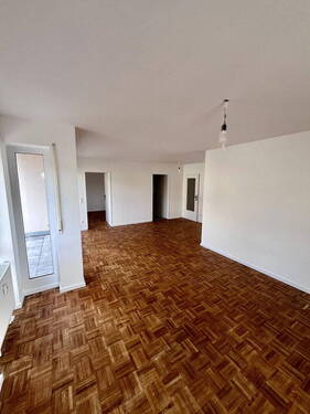Bild 1 - Helle 4,5 Zimmer Wohnung - Erstbezug nach Sanierung - Top gepflegt
