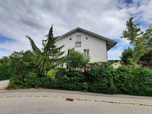 Bild 1 - Reiheneckhaus mit Garten - 980.000,00&nbsp;EUR Kaufpreis, ca.&nbsp; 134,50&nbsp;m&sup2;&nbsp;Wohnfl&auml;che
