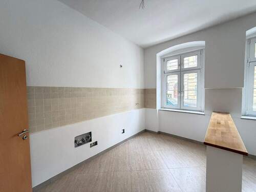 Helle Küche mit Fenstern - Etagenwohnung mit 36,00 m&sup2; in Görlitz zur Miete