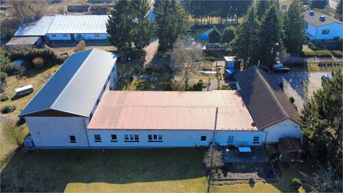 Drohnenansicht - 1 Zimmer Mehrfamilienhaus, Wohnhaus zum Kaufen in Angermünde / Kerkow