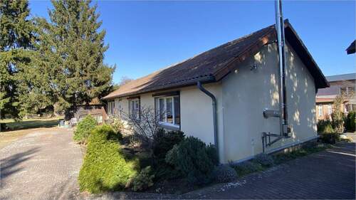 Vorderhaus - Mehrfamilienhaus, Wohnhaus mit 550,00 m&sup2; in Angermünde / Kerkow zum Kaufen