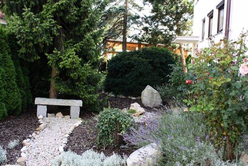 Gartenansicht - 5-Zimmer Eigentumswohnung. - 440.000,00&nbsp;EUR Kaufpreis, ca.&nbsp; 117,00&nbsp;m&sup2;&nbsp;Wohnfl&auml;che