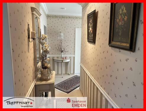 Flur - 4 Zimmer Etagenwohnung in Emden