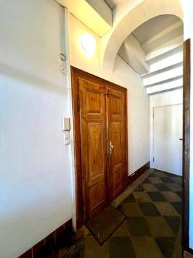 Eingang Wohnung EG - 