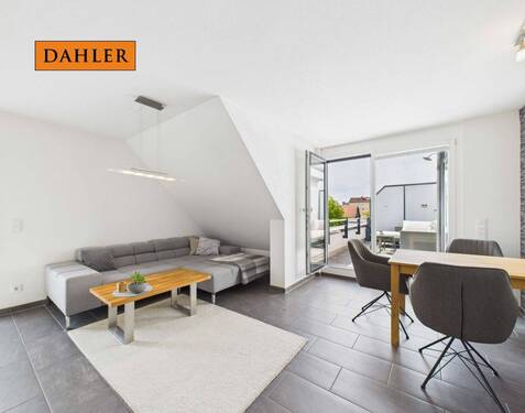 Wohn-/Esszimmer - 2 Zimmer Etagenwohnung zum Kaufen in Augsburg - Lechhausen