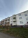 Hausansicht - 2 Zimmer Etagenwohnung zur Miete in Chemnitz