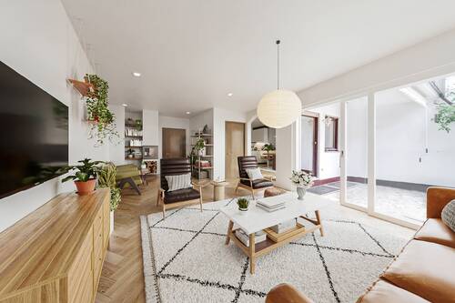 Wohnzimmer - Staging - 5 Zimmer Reihenmittelhaus zum Kaufen in München