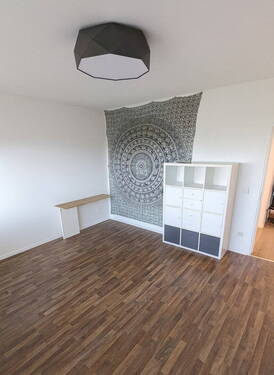Büro / Kinderzimmer mit Balkon - Etagenwohnung mit 74,20 m&sup2; in Gravenbruch zum Kaufen