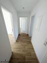 Flur - Etagenwohnung mit 60,00 m&sup2; in Limbach-Oberfrohna zur Miete