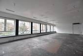 Büro-/Praxisfläche - Attraktive Büro-Praxis-Ladenfläche im 1. OG in bester Lauflage