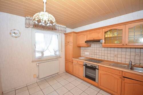 Küche - 4 Zimmer Doppelhaushälfte in Wesseling
