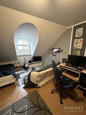 Schlafzimmer 2. - ** Schöne 3 Zimmer-Wohnung in der Stadt - solide vermietet! **