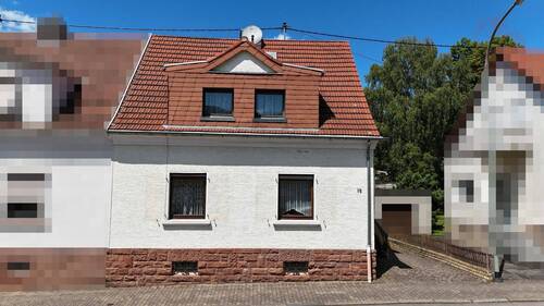 Haus Front VP 2 - Doppelhaushälfte mit großem Garten und Garage in Merzig - ideal für Familien