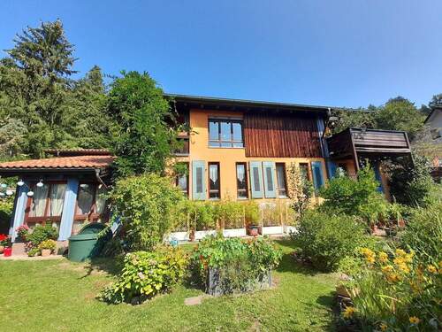 Gartenansicht - 9 Zimmer Einfamilienhaus zum Kaufen in Kleines Wiesental