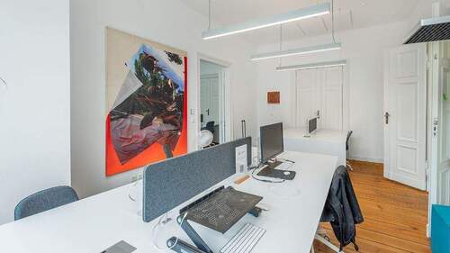 Offene Arbeitsplätze - 