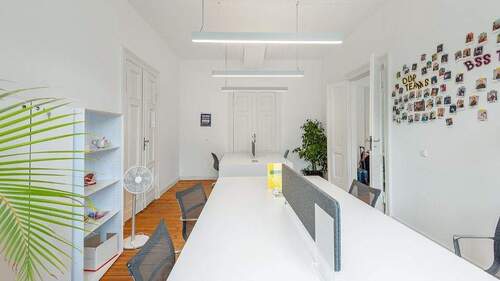 Offene Arbeitsplätze - 