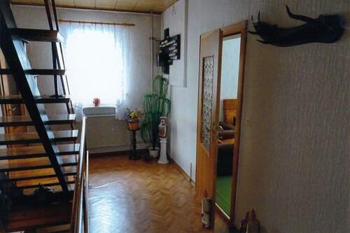 OG Flur und Treppenhaus - 