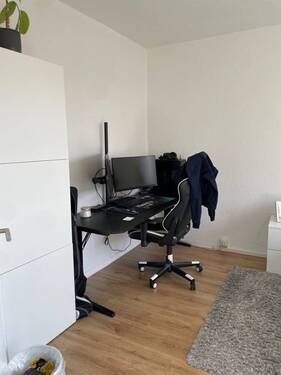 Zimmer - 2 Zimmer Etagenwohnung in Zwenkau
