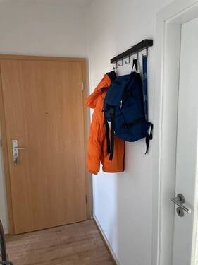 Flur - Etagenwohnung mit 47,20 m&sup2; in Zwenkau zur Miete