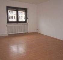 Erlenstegen ! Helle 3-ZW, 80 m², mit großer Terrasse, Laminatböden im 1.OG ohne Aufzug - Nürnberg St Jobst