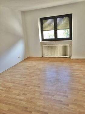 Schlafzimmer - 3 Zimmer Etagenwohnung zur Miete in Nürnberg