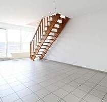 Zwei Ebenen, viele Möglichkeiten - Maisonette mit Entwicklungschance in Mönchengladbach-Holt