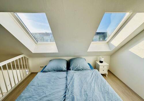 Schlafzimmer / Sleeping Room - 